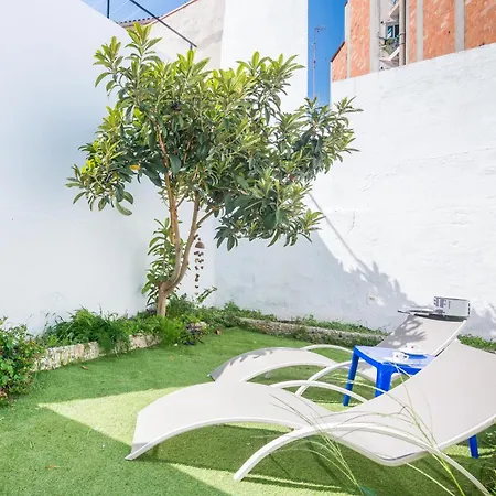 Homeholidaysrentals Arlene Ferienhaus *