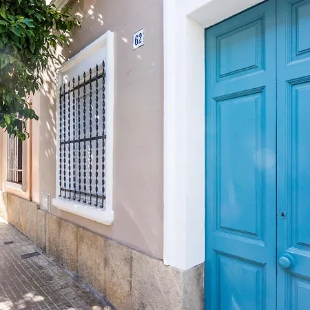 Homeholidaysrentals Arlene *