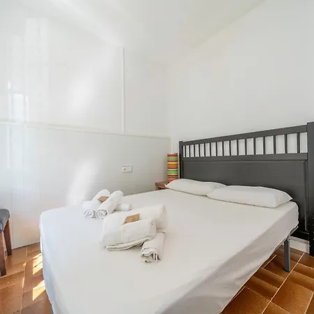 Homeholidaysrentals Arlene * קאללה