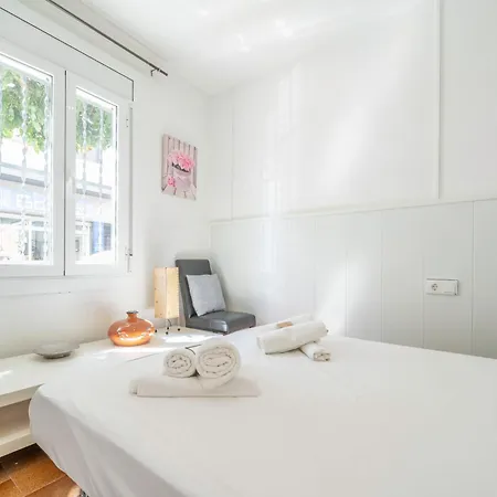 Homeholidaysrentals Arlene