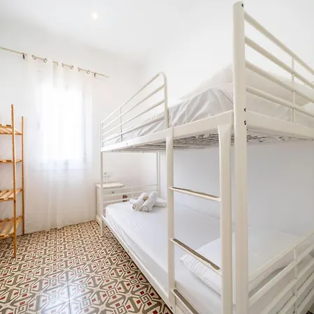 Homeholidaysrentals Arlene