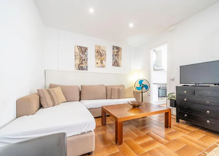 Homeholidaysrentals Arlene *