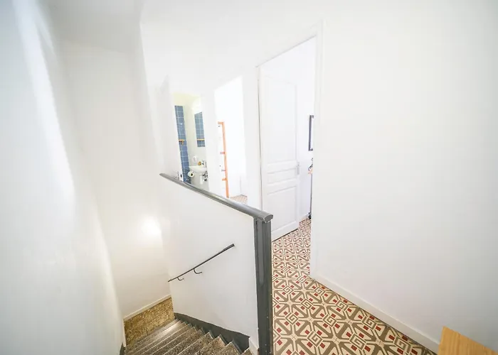 Homeholidaysrentals Arlene * קאללה