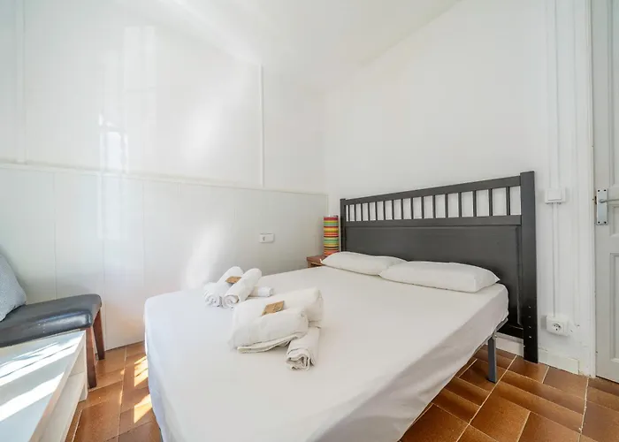 Homeholidaysrentals Arlene * קאללה