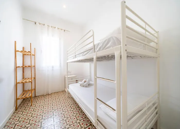 Homeholidaysrentals Arlene